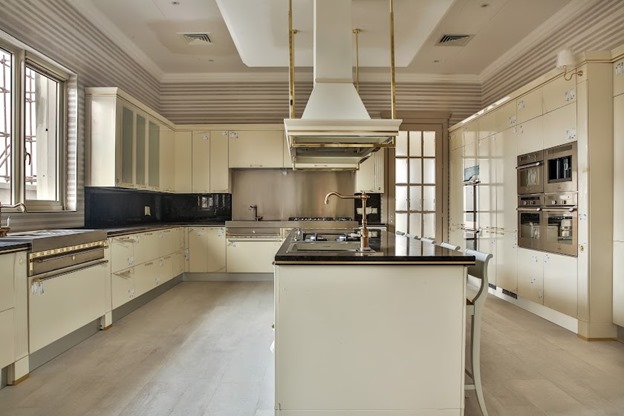 WhatsApp Image 2025-02-15 at 19.18.30